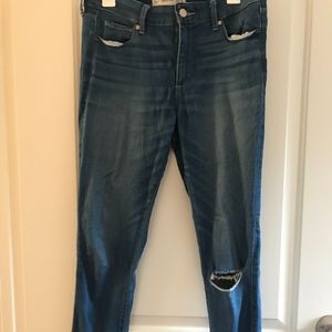 Medium Wash Ripped Jeggings
